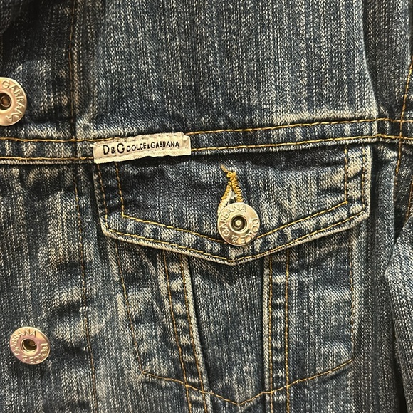 Dolce & Gabbana Jeans Jean Jacket (marked size L but fits size S) with studs - Picture 5 of 11